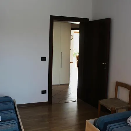Bertaiola3 Apartment